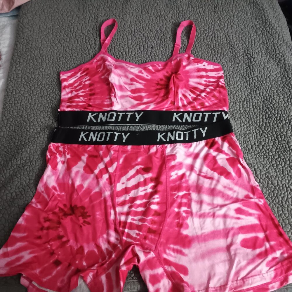 Brand new Knotty pajama set